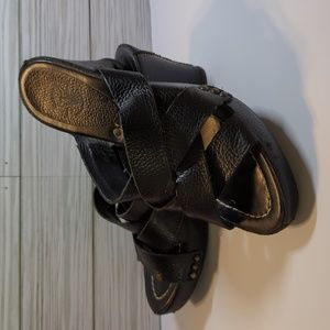 Frye Black Criss Cross Slip On Leather Heels - Size 6